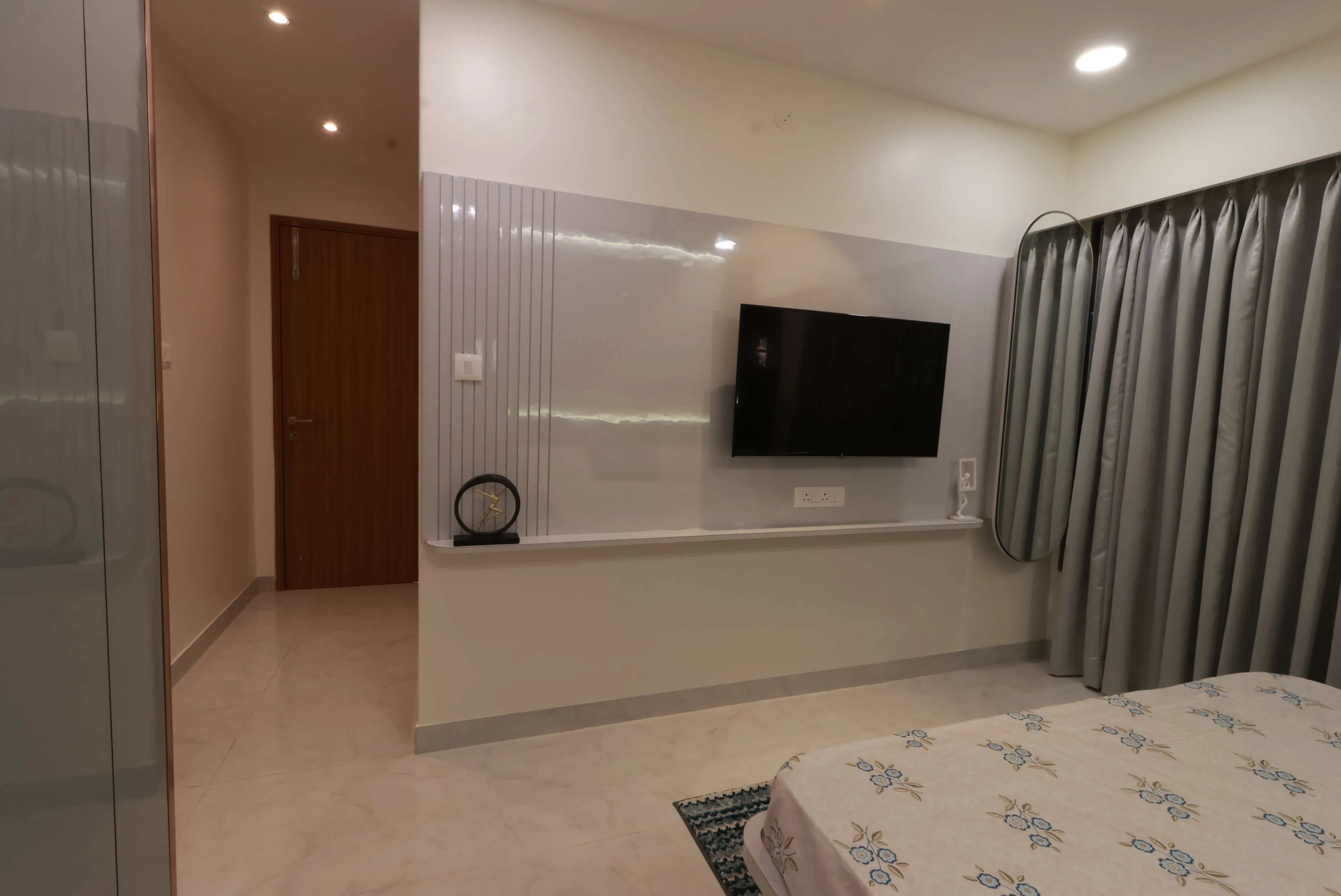 Hinged Wardrobes